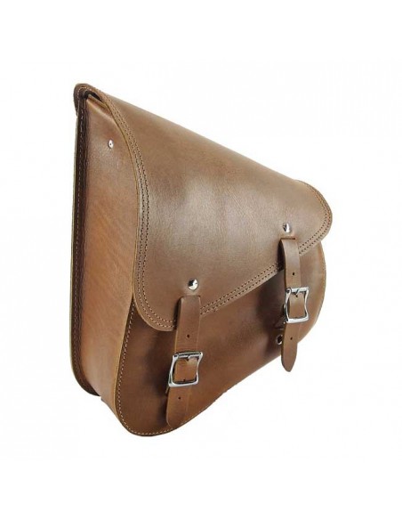 Side bag in genuine brown smooth leather